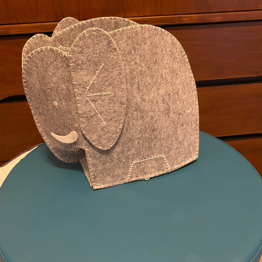 Elephant caddy